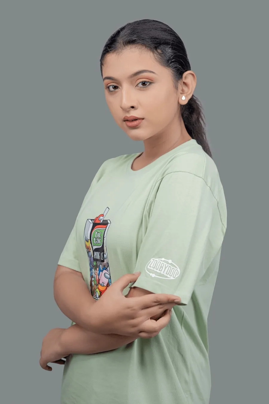 AMONG US X TICTAC WOMEN GREEN FIT-OVERSIZE TEES thumbnail 2
